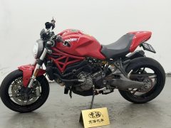 Ducati Monster 821 - фото 2