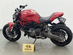 Ducati Monster 821 - фото 4