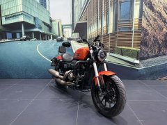 QJMOTOR Flash 300 - фото 1