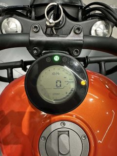 QJMOTOR Flash 300 - фото 5