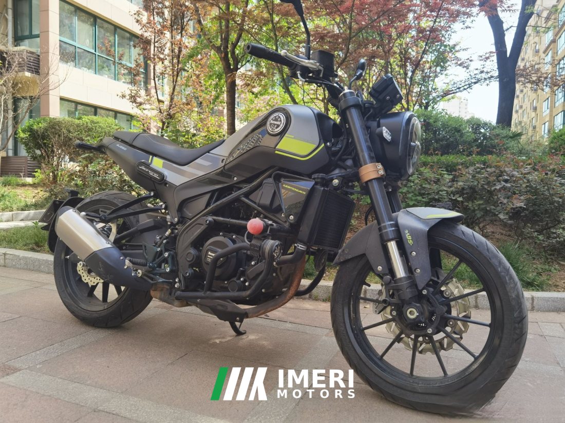 Benelli Leoncino 250 - мотоцикл из Китая