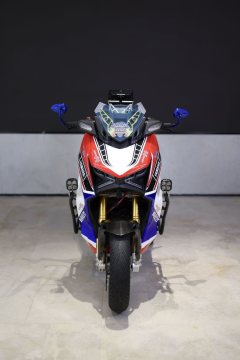 Yamaha XMAX 300 cc - фото 2