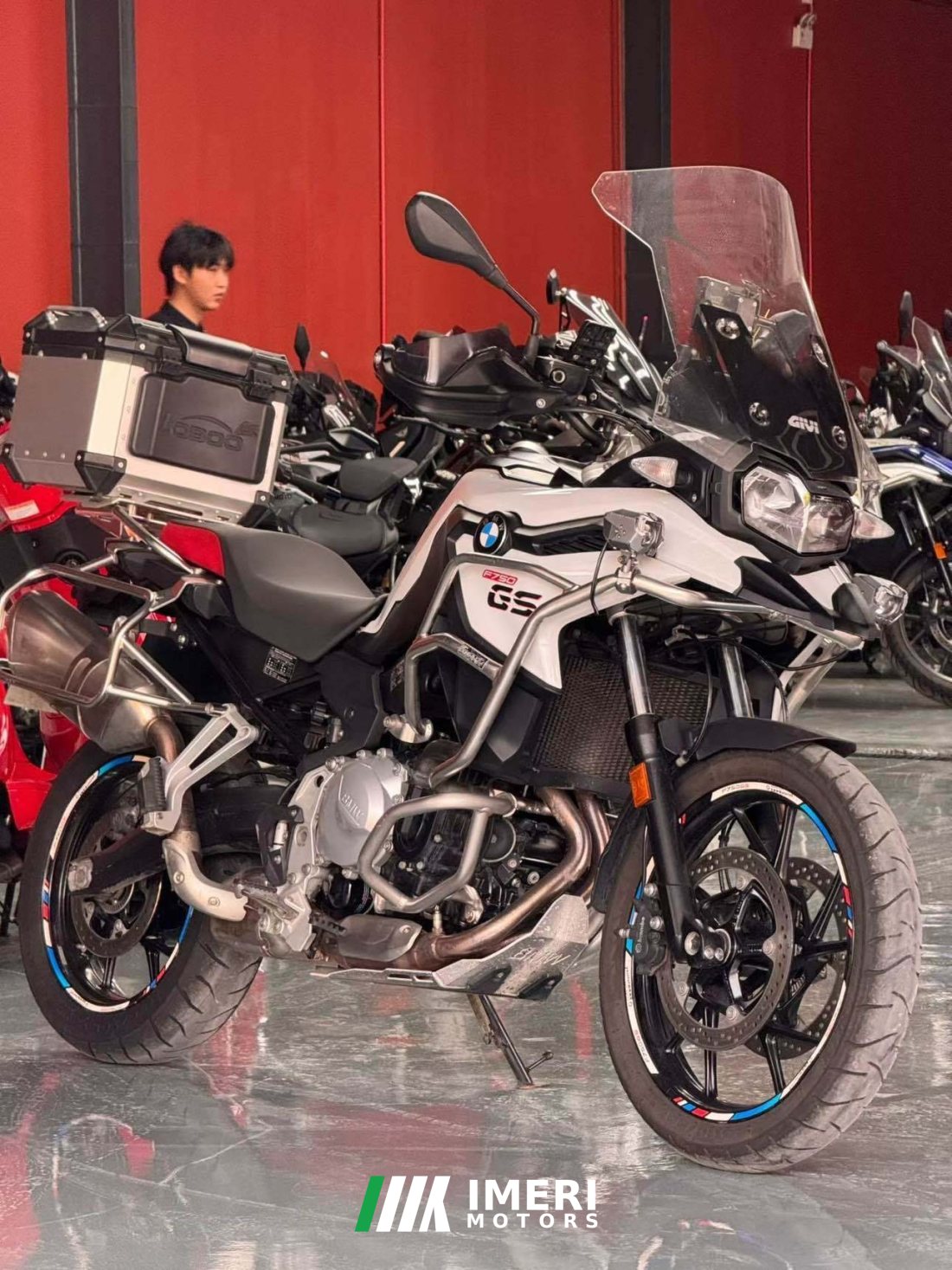 BMW F 750 GS 850 cc - мотоцикл из Китая