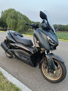 Yamaha XMAX 300 cc - фото 1