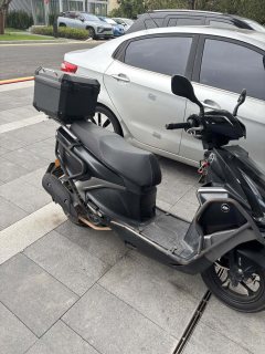 QJMOTOR Hong 125 - фото 3
