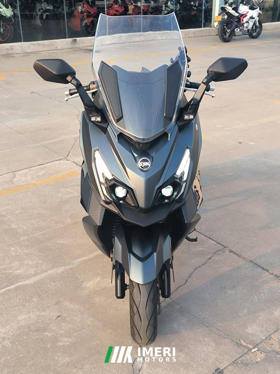 SYM Cruisym 250 - мотоцикл из Китая