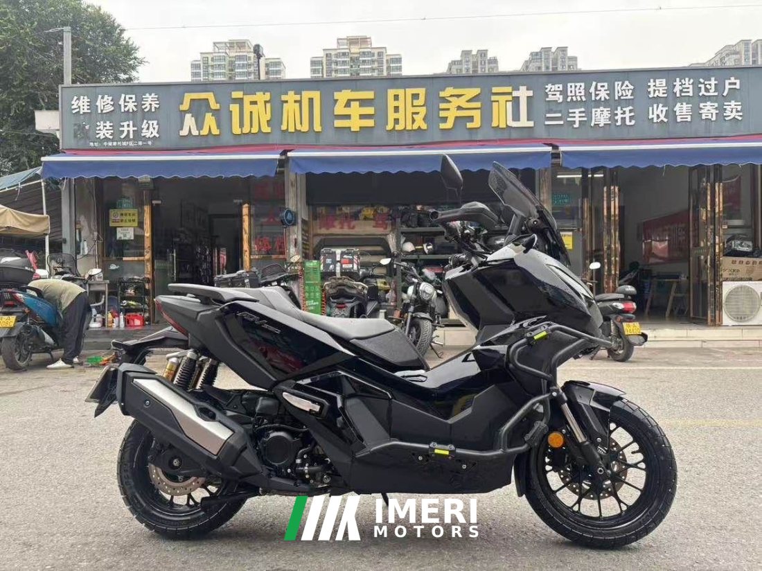 Honda ADV350 - мотоцикл из Китая