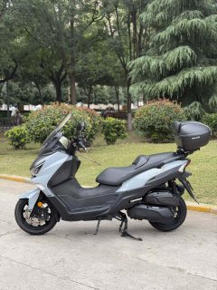 SYM Joymax Z 300 - фото 2