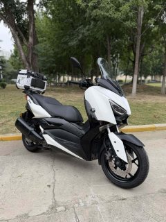 Yamaha XMAX 300 cc - фото 4