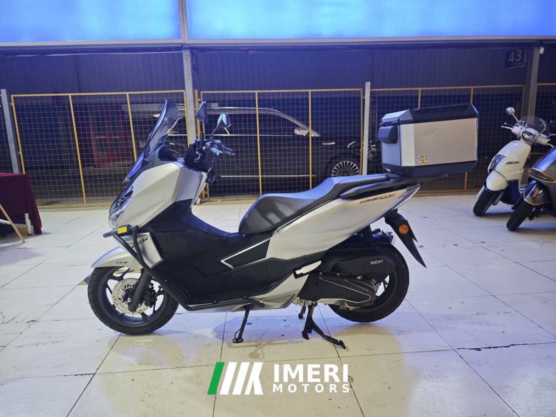 Sundiro Honda NS150GX - мотоцикл из Китая