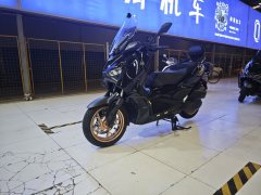Yamaha XMAX 300 cc - фото 2