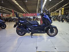 Yamaha XMAX 300 cc - фото 5