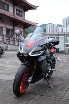 Aprilia RS 660 - фото 3