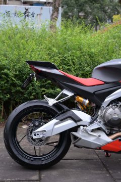 Aprilia RS 660 - фото 7