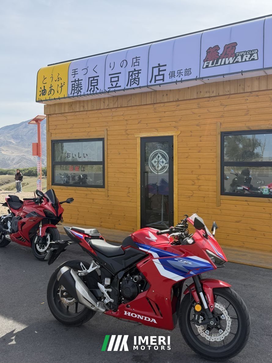 2025 Honda CBR400R