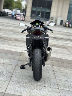 Kawasaki ZX-4R 400 cc - фото 6