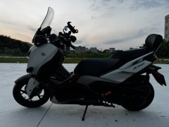 Yamaha XMAX 300 cc - фото 2