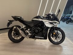 Honda CBR400R - фото 4