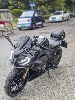 CFMOTO 250SR - фото 3