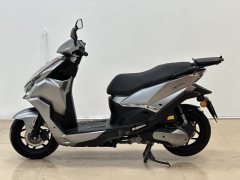 QJMOTOR 150RS - фото 4