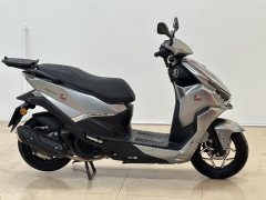 QJMOTOR 150RS - фото 6
