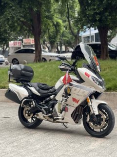 Benelli 600GC - фото 1