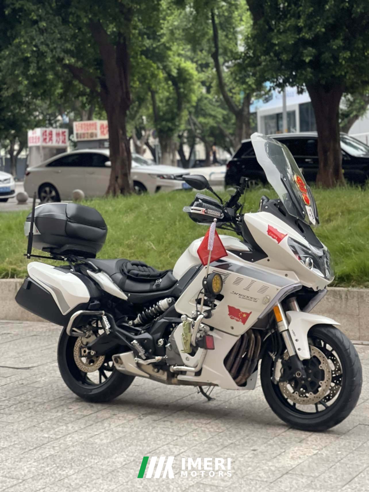 2022 Benelli 600GC