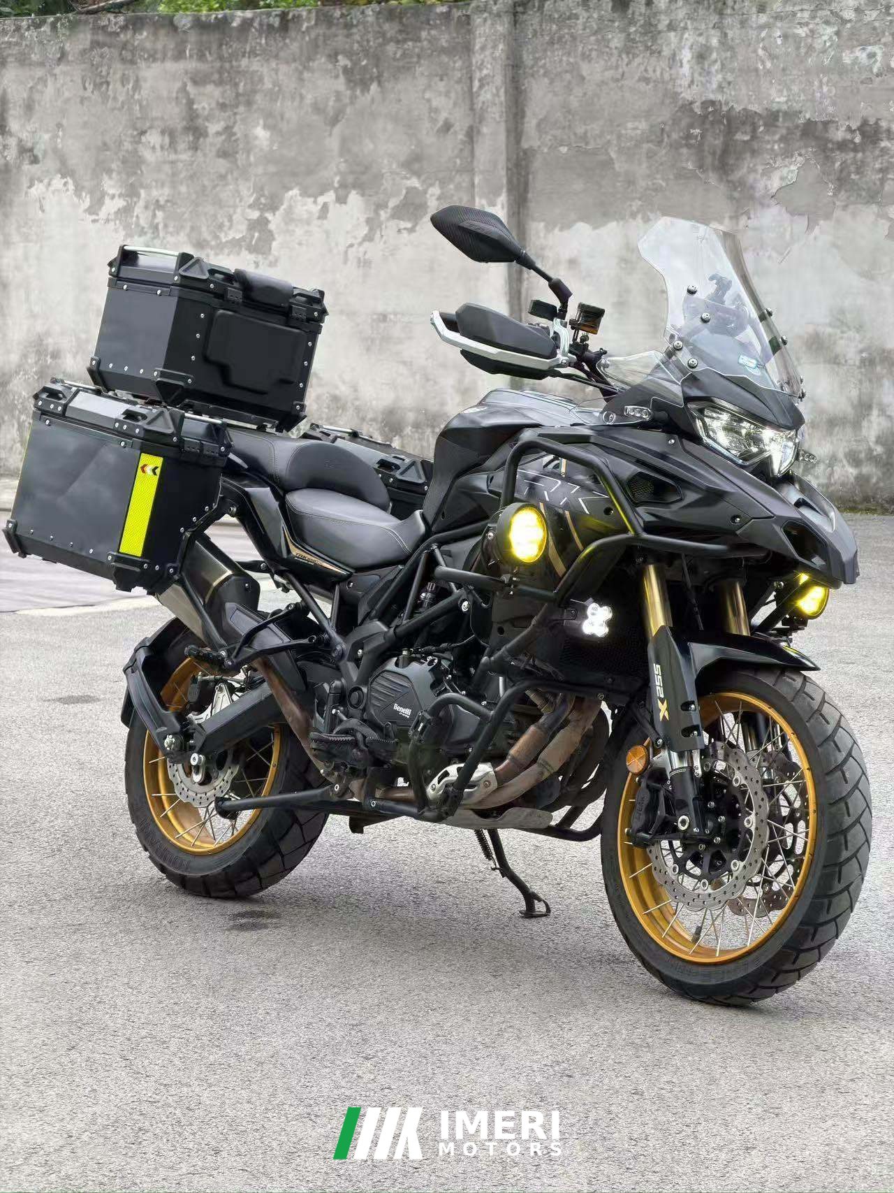 2026 Benelli TRK552 550 cc