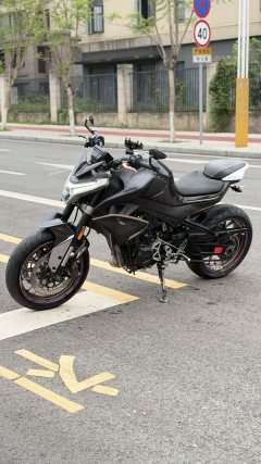CFMOTO 800NK - фото 6