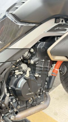 CFMOTO 800NK - фото 8