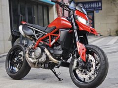 Ducati Hypermotard 950 - фото 4