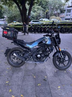 Benelli Leoncino 150 - фото 1