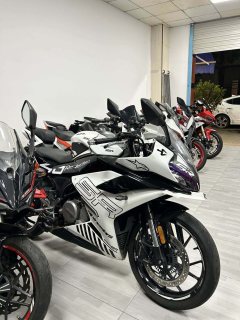 CFMOTO 250SR - фото 1