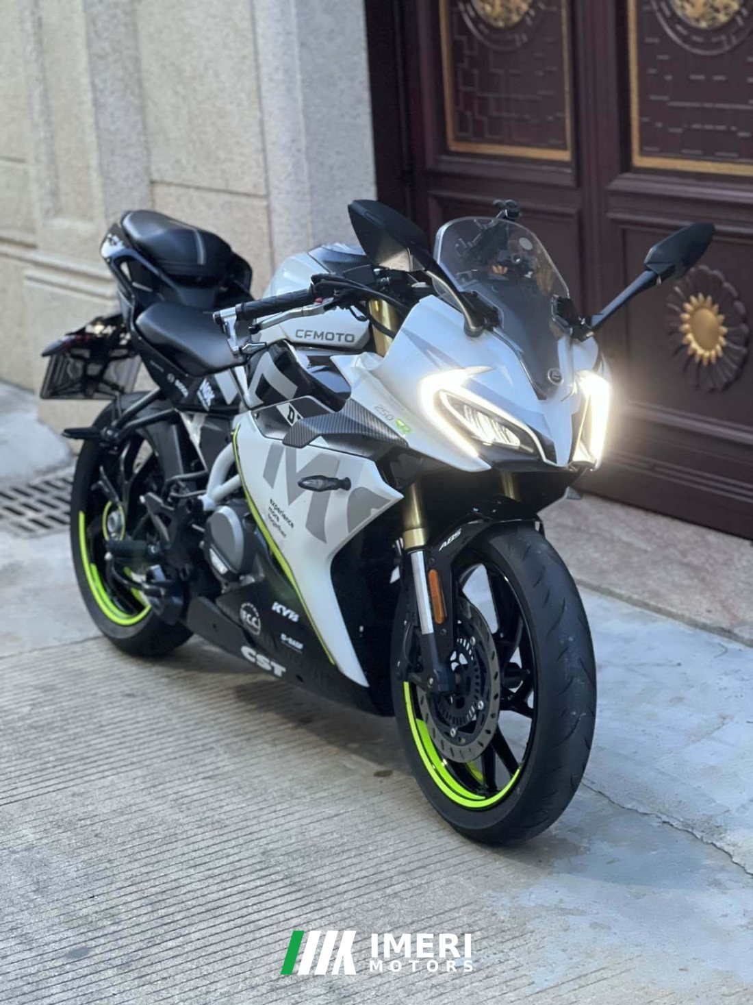 CFMOTO 250SR - мотоцикл из Китая