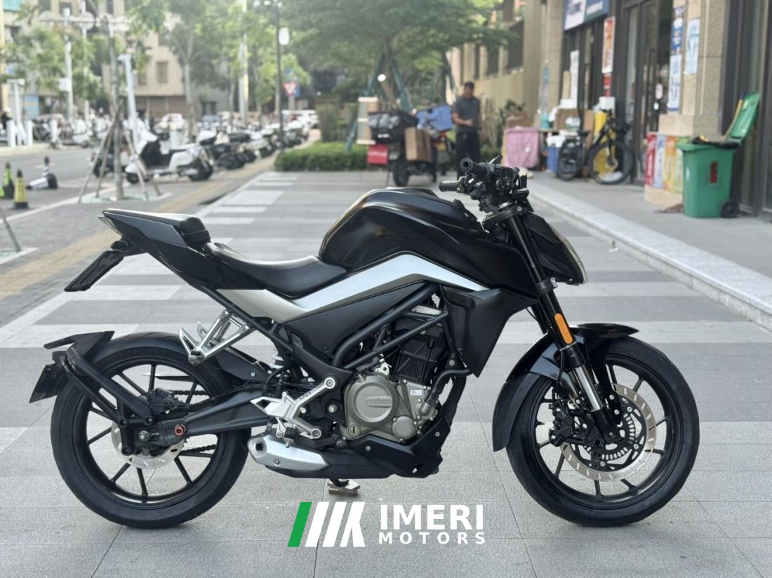 CFMOTO 250NK - мотоцикл из Китая