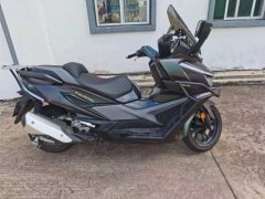 SYM Cruisym 400 - фото 3