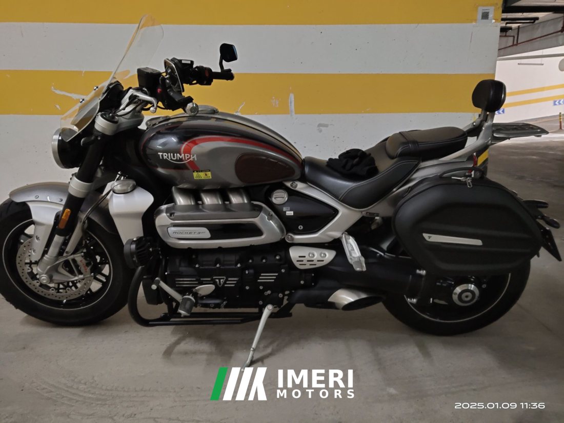 Triumph Rocket 3 2500 cc - мотоцикл из Китая