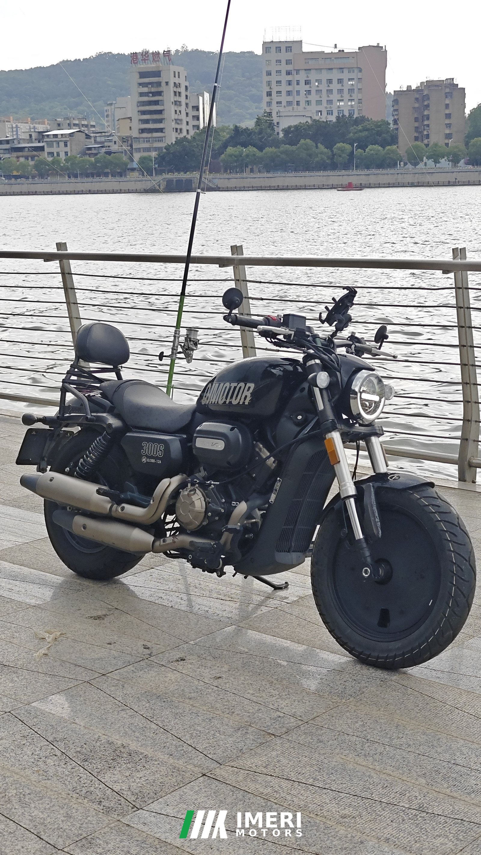 2022 QJMOTOR Flash 300