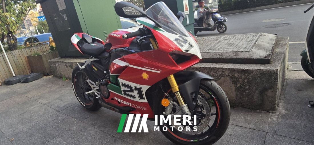 Ducati Panigale V2 955 cc - мотоцикл из Китая