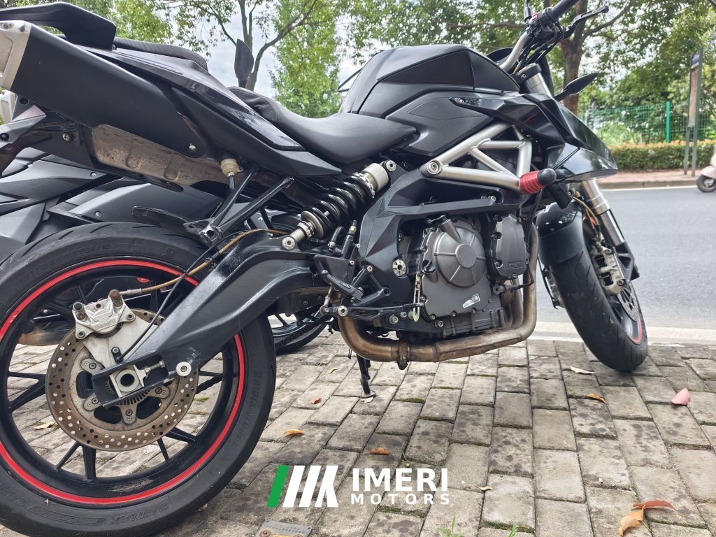 Benelli TNT600i - мотоцикл из Китая
