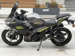 Kawasaki Ninja 400 - фото 1