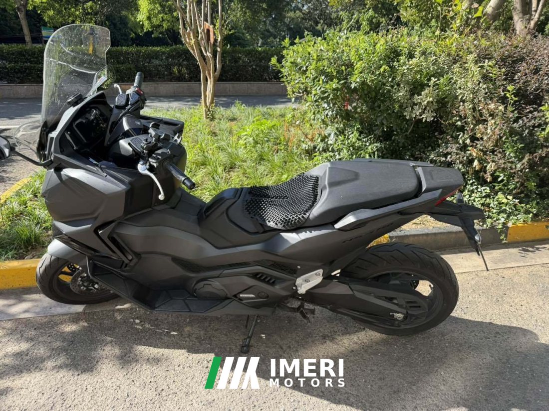 Honda NSS750 - мотоцикл из Китая