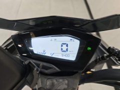 QJMOTOR MT 150 - фото 5