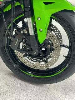 Kawasaki ZX-4R 400 cc - фото 8