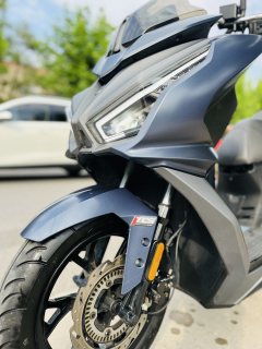 SYM Cruisym 150X - фото 8