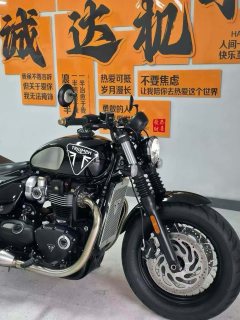 Triumph Bonneville Bobber 1200 cc - фото 2