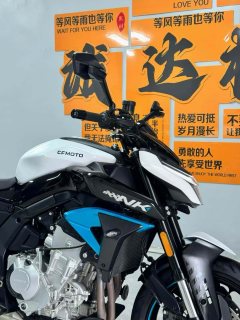 CFMOTO 675NK - фото 5