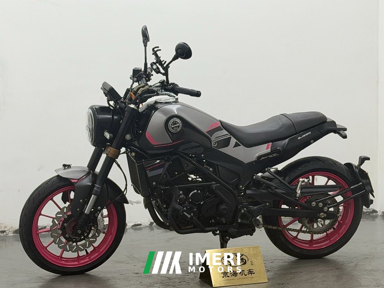 2021 Benelli Leoncino 250