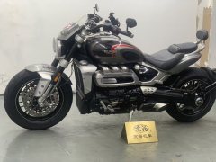 Triumph Rocket 3 2500 cc - фото 1