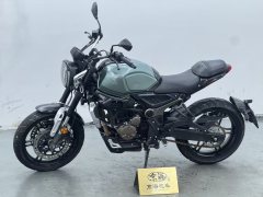 Voge 300AC - фото 1